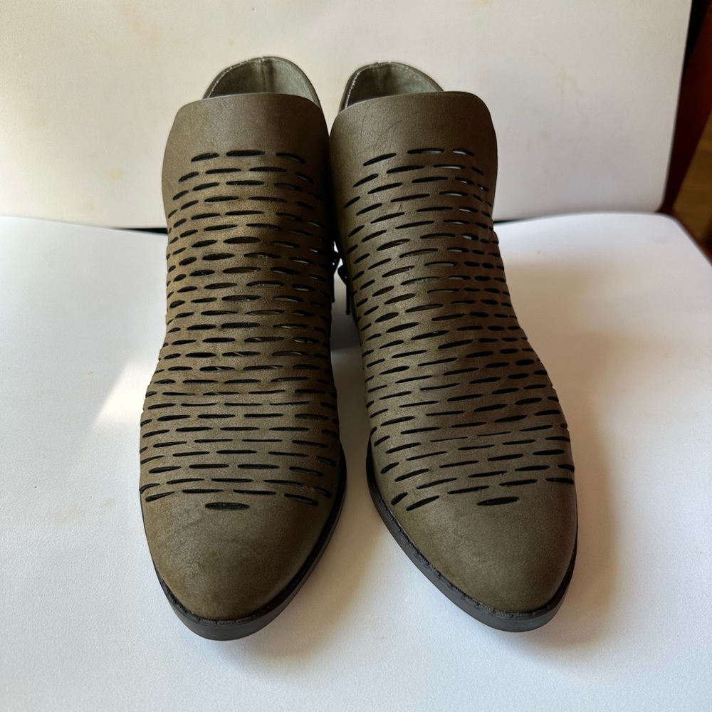 Cityclassified Olive Cutout Ankle Booties